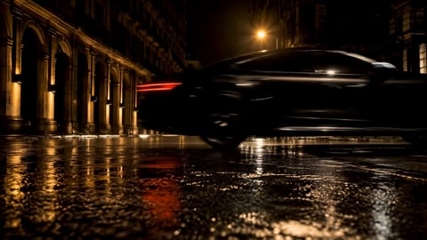 Fotogramma: S04 NIGHT DRIVE · 4,583 s